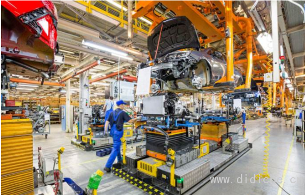 Una raccolta di 13 fredde conoscenze sulle auto, ne sai due, perdo! Una raccolta di 13 fredde conoscenze sulle auto, ne sai due, perdo!