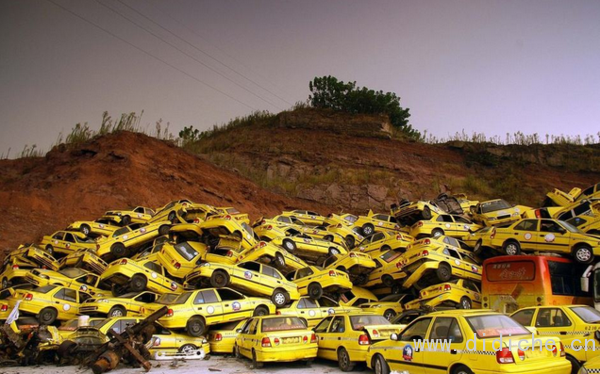 Una raccolta di 13 fredde conoscenze sulle auto, ne sai due, perdo! Una raccolta di 13 fredde conoscenze sulle auto, ne sai due, perdo!