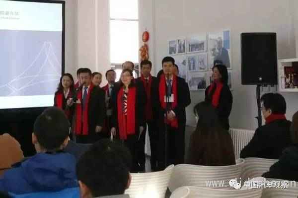 Sperimenta una Volkswagen Academy diversa: la conoscenza del servizio di autotreni in un modo nuovo e interessante Sperimenta una Volkswagen Academy diversa: la conoscenza del servizio di autotreni in un modo nuovo e interessante