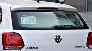 Il bagagliaio può salvare vite e il cruscotto ti dice come fare rifornimento.  Conosci tutte queste conoscenze sul freddo delle auto?