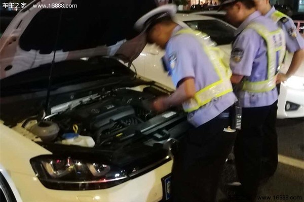 Perché le parti di modifica legali e costose sono sia ammortizzate che illegali dopo essere state installate sull'auto? Perché le parti di modifica legali e costose sono sia ammortizzate che illegali dopo essere state installate sull'auto?