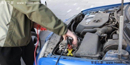 L'uso corretto può prolungare la vita e insegnarti la manutenzione della batteria dell'auto L'uso corretto può prolungare la vita e insegnarti la manutenzione della batteria dell'auto