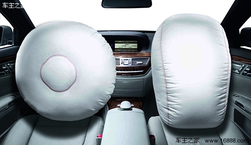 Per garantire la sicurezza della vita, parla della manutenzione degli airbag Per garantire la sicurezza della vita, parla della manutenzione degli airbag