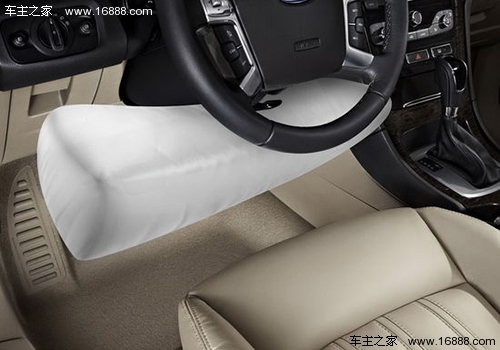 Cose che trascuri, per insegnarti la manutenzione dell'airbag dell'auto