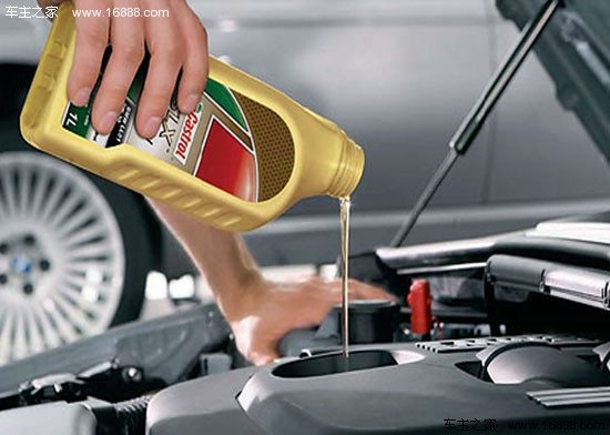 Viaggia in sicurezza il Primo Maggio!  Conviene recarsi in un’officina 4S per la manutenzione prima di mettersi in viaggio in auto?