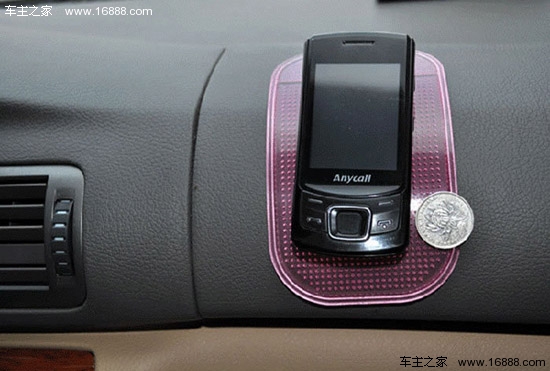 La sicurezza prima di tutto: una breve trattazione sulle precauzioni nell'uso degli airbag La sicurezza prima di tutto: una breve trattazione sulle precauzioni nell'uso degli airbag