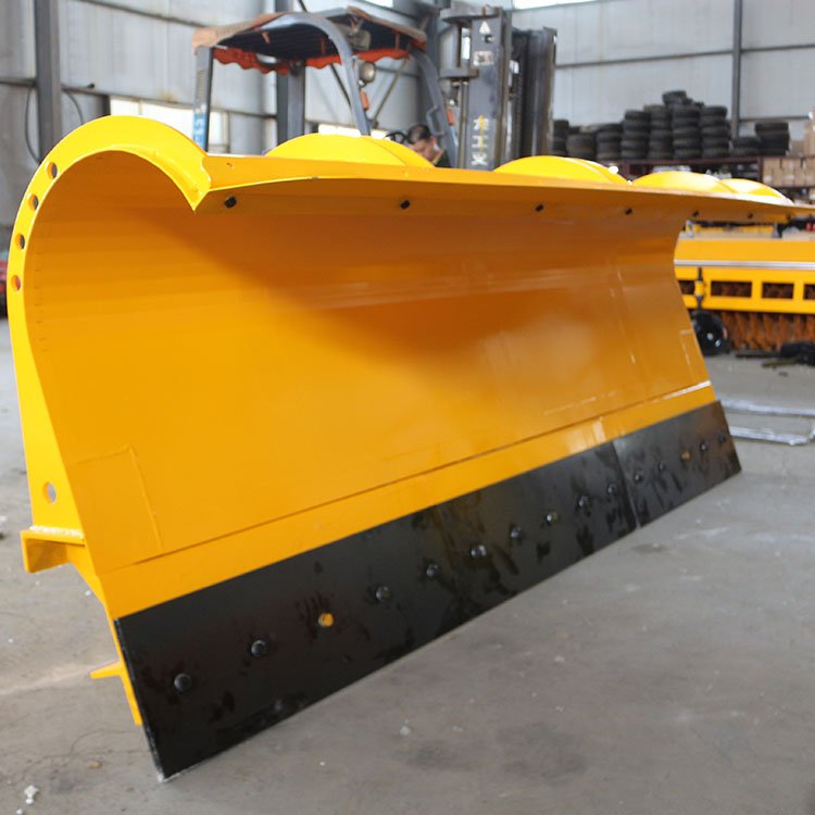 Come rimuovere la neve in modo efficiente con un camioncino trasformato in spazzaneve? Analisi dei parametri tecnici della pala da neve e degli scenari applicabili Come rimuovere la neve in modo efficiente con un camioncino trasformato in spazzaneve? Analisi dei parametri tecnici della pala da neve e degli scenari applicabili